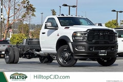 2025 Ram 5500 Chassis Cab 5500 TRADESMAN CHASSIS REGULAR CAB 4X4 120' CA Pickup