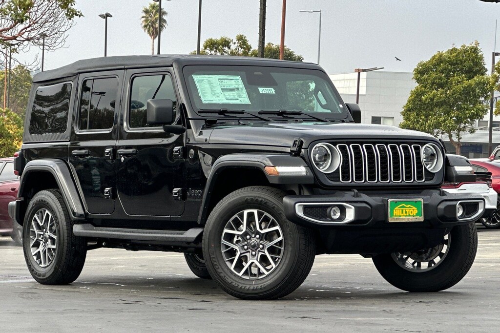 New 2026 Jeep Wrangler 4-DOOR SAHARA Sport Utility
