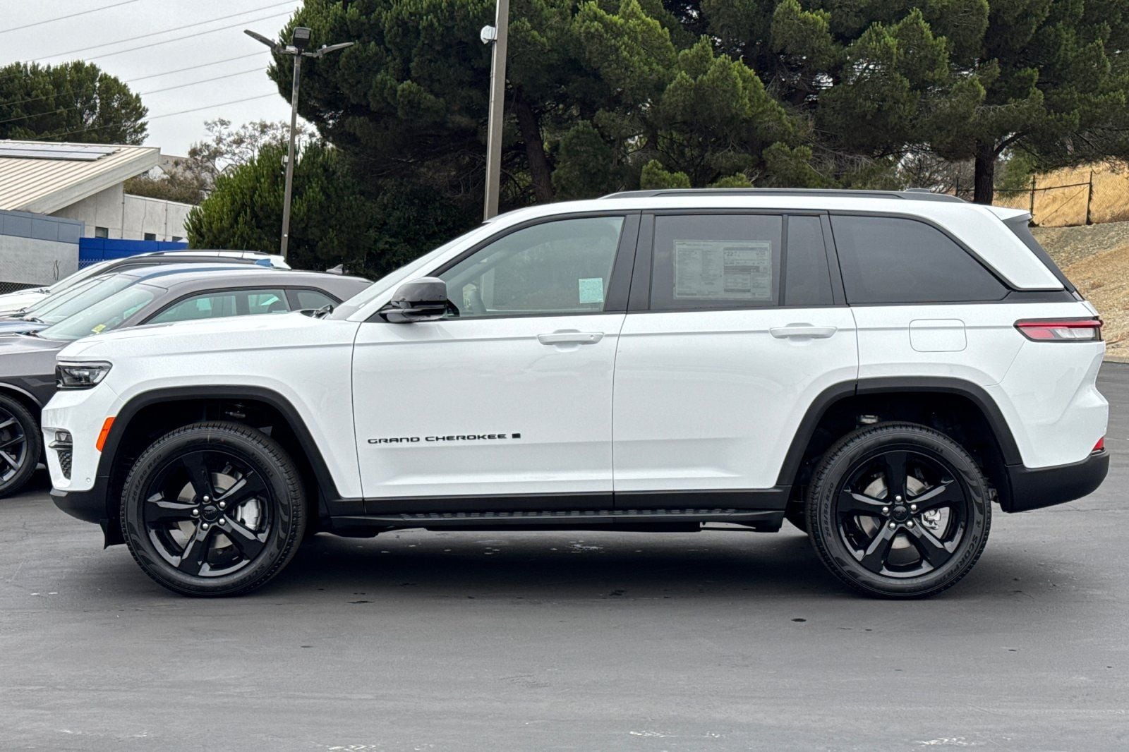 2025 Jeep Grand Cherokee Limited - Photo 8