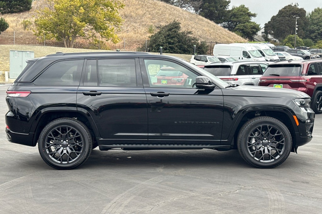 New 2025 Jeep Grand Cherokee SUMMIT RESERVE 4X4 Sport Utility