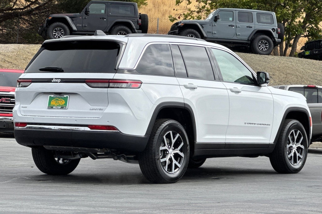 New 2025 Jeep Grand Cherokee LIMITED 4X4 Sport Utility
