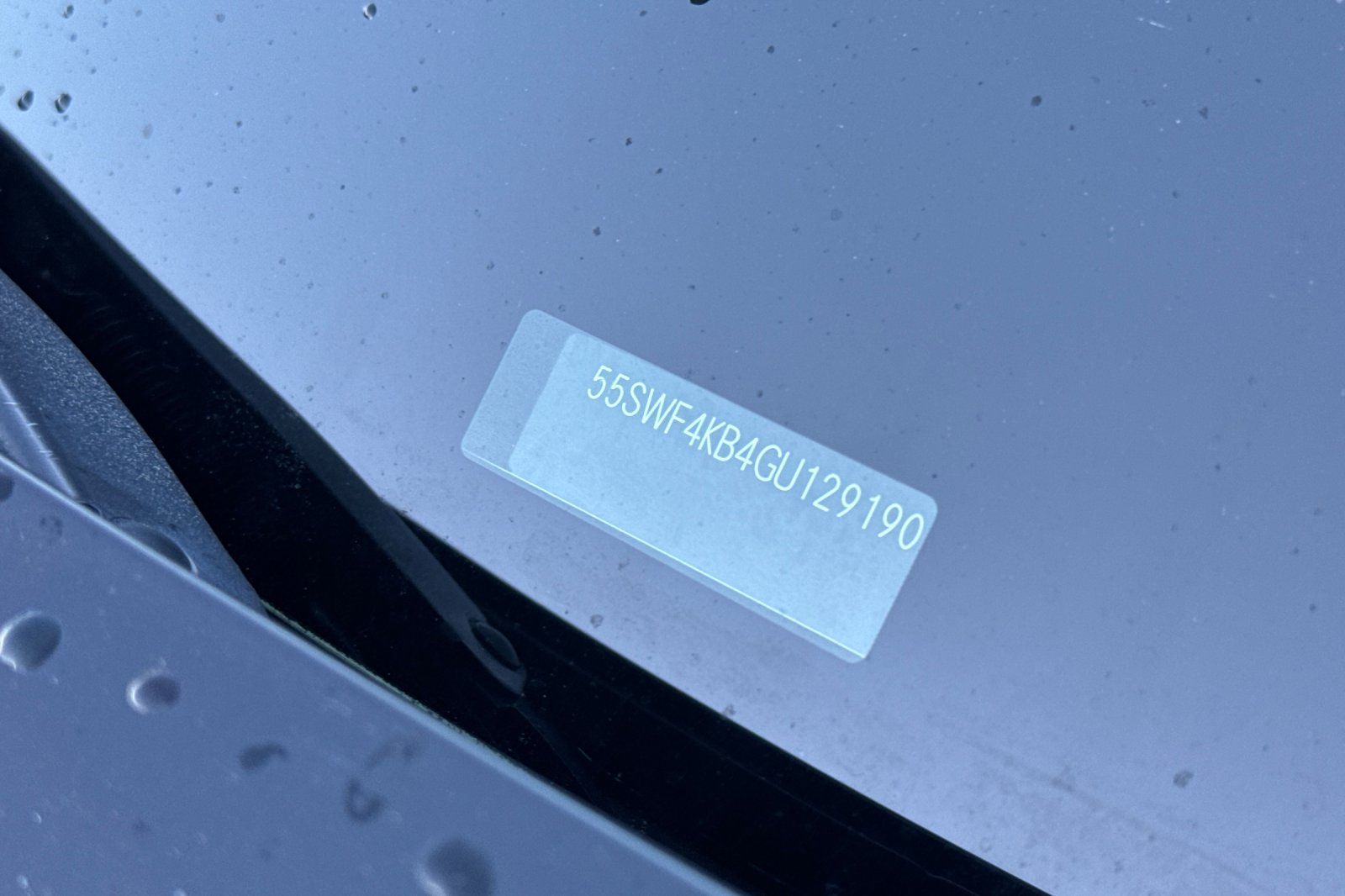 2016 Mercedes Benz C 300 Sedan photo 2