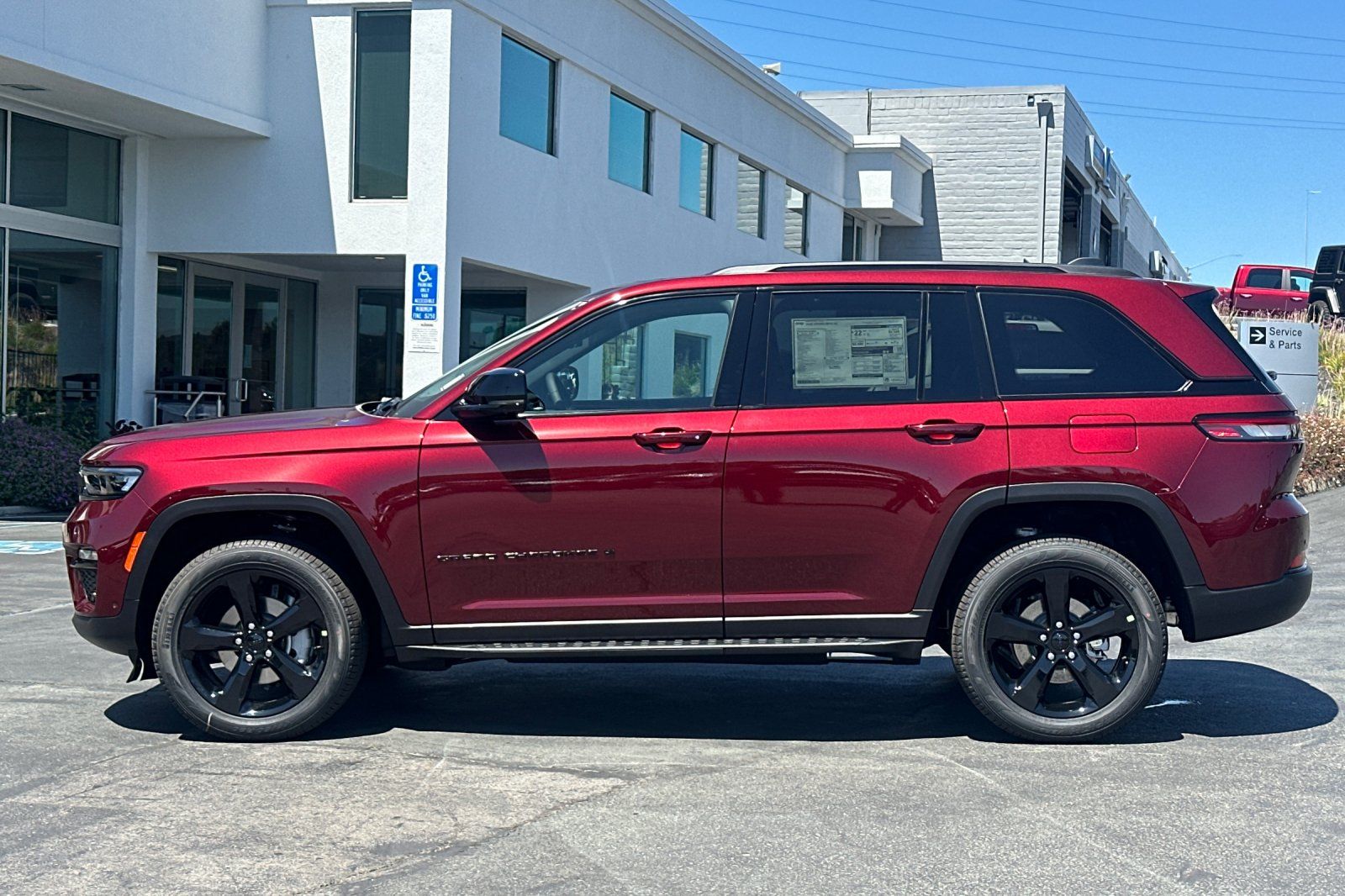 2025 Jeep Grand Cherokee Limited - Photo 8