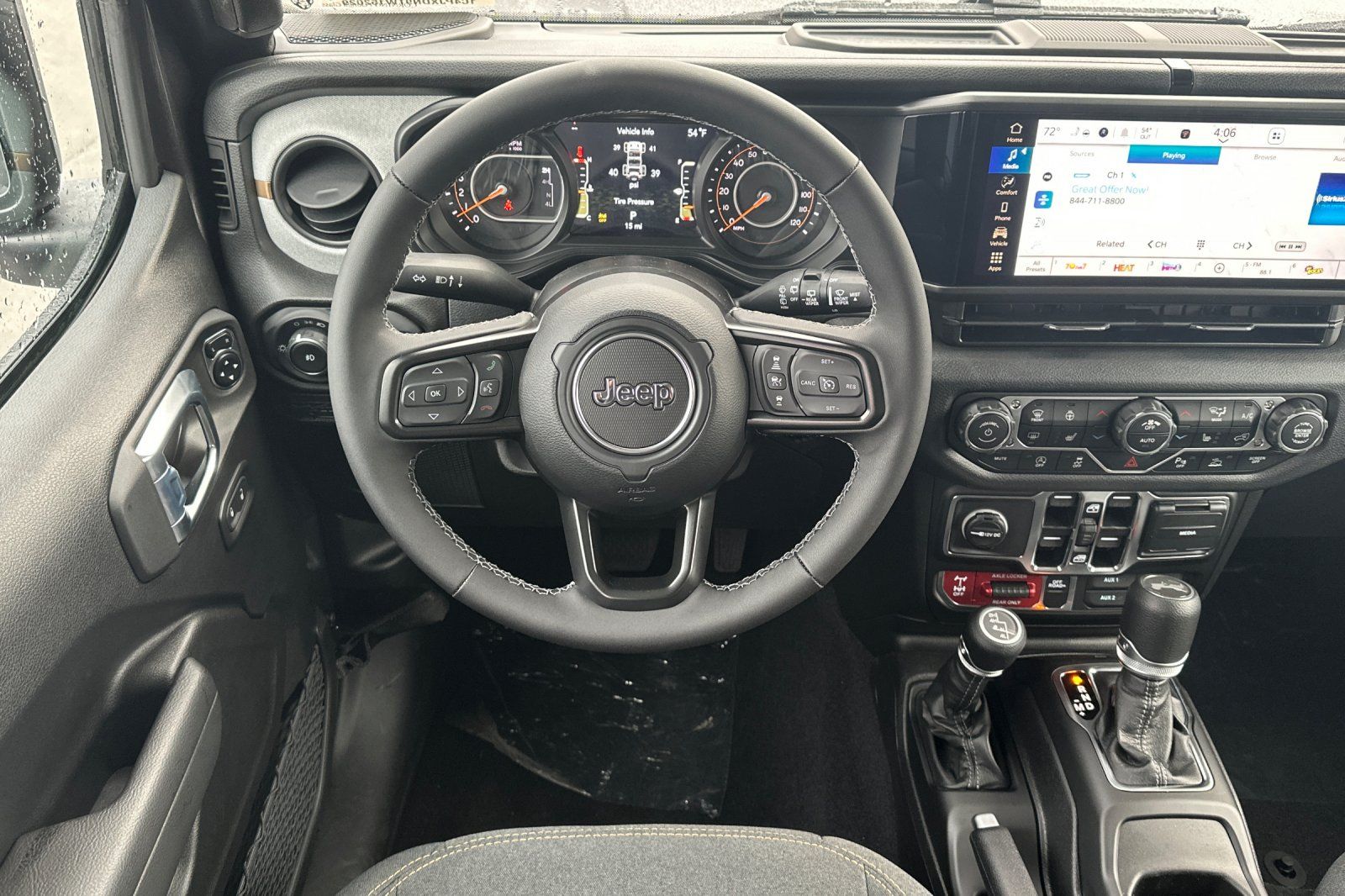 2026 Jeep Wrangler 4-Door Willys - Photo 17