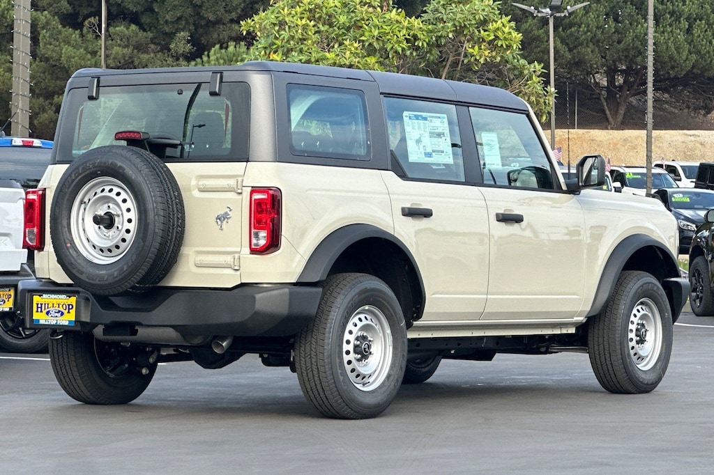 New 2025 Ford Bronco Base SUV