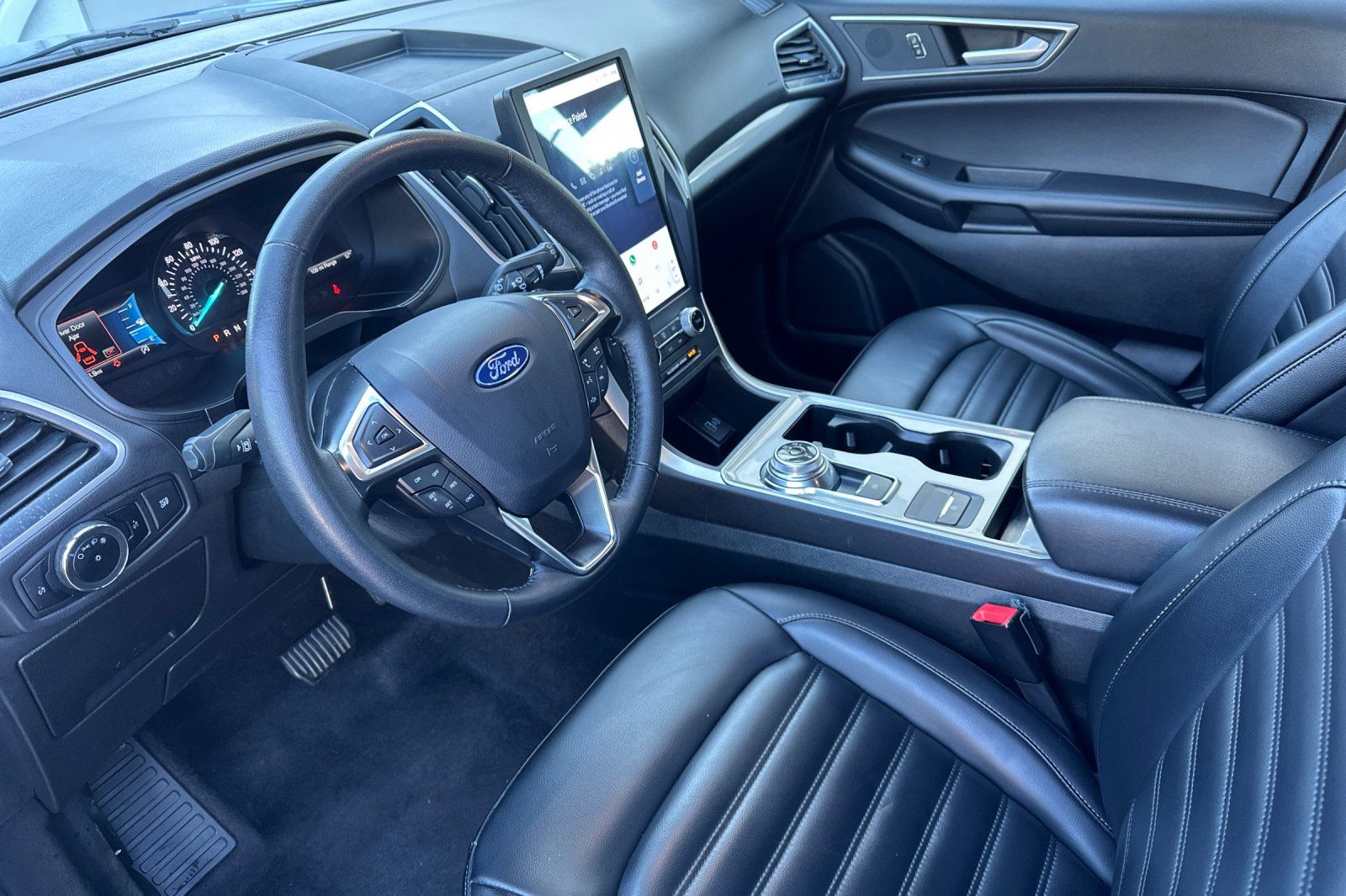 2024 Ford Edge SEL - Photo 12