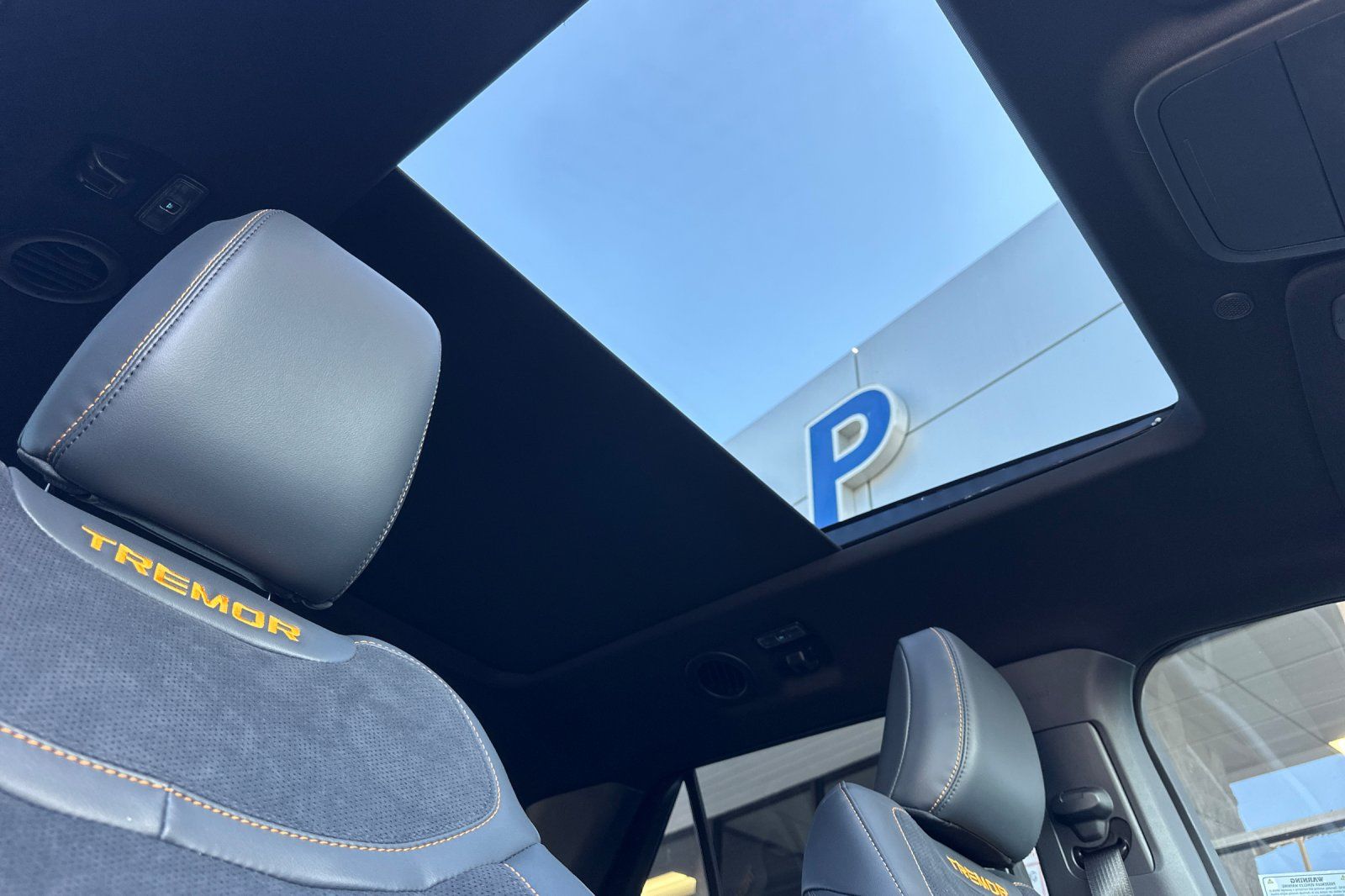 2026 Ford Explorer Tremor - Photo 19