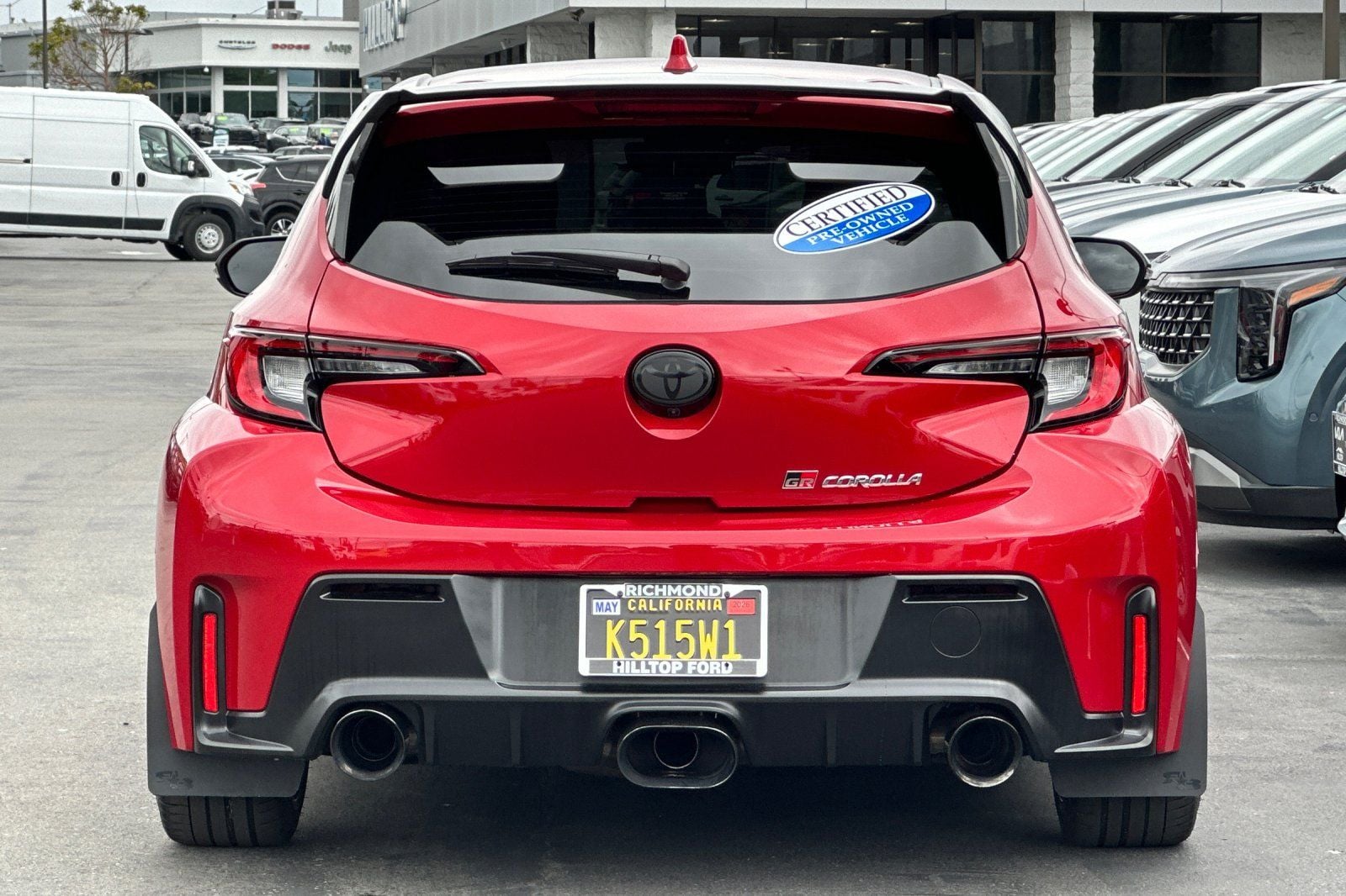 View vehicle photo 6