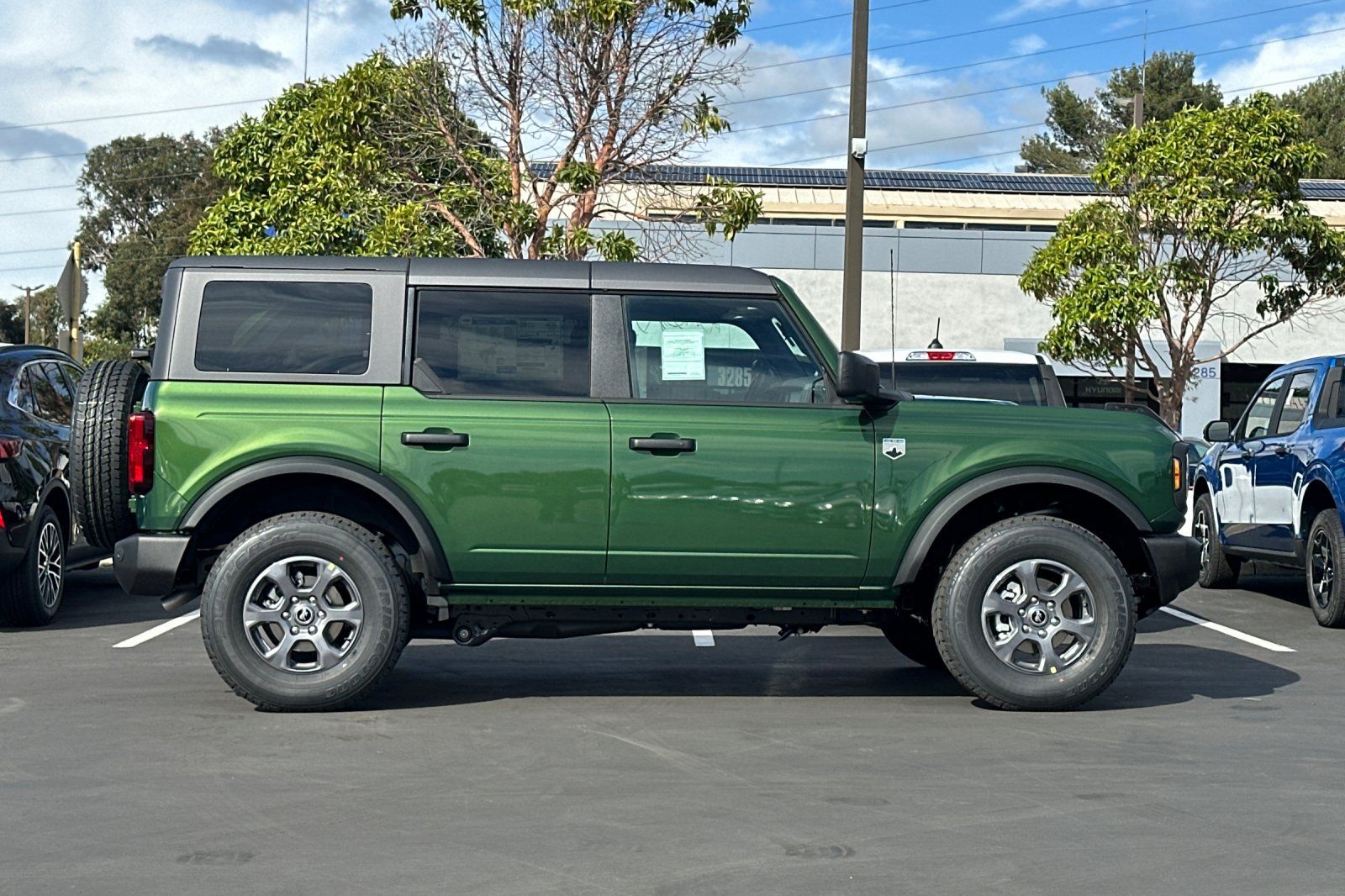 2025 Ford Bronco Big Bend photo 3