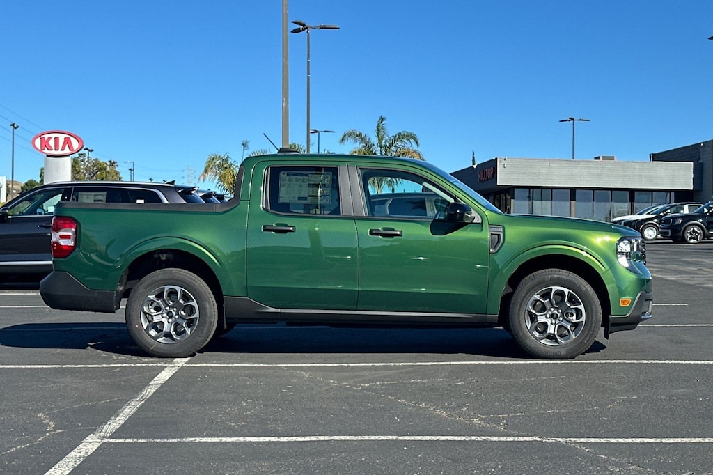 New 2025 Ford Maverick XLT Truck