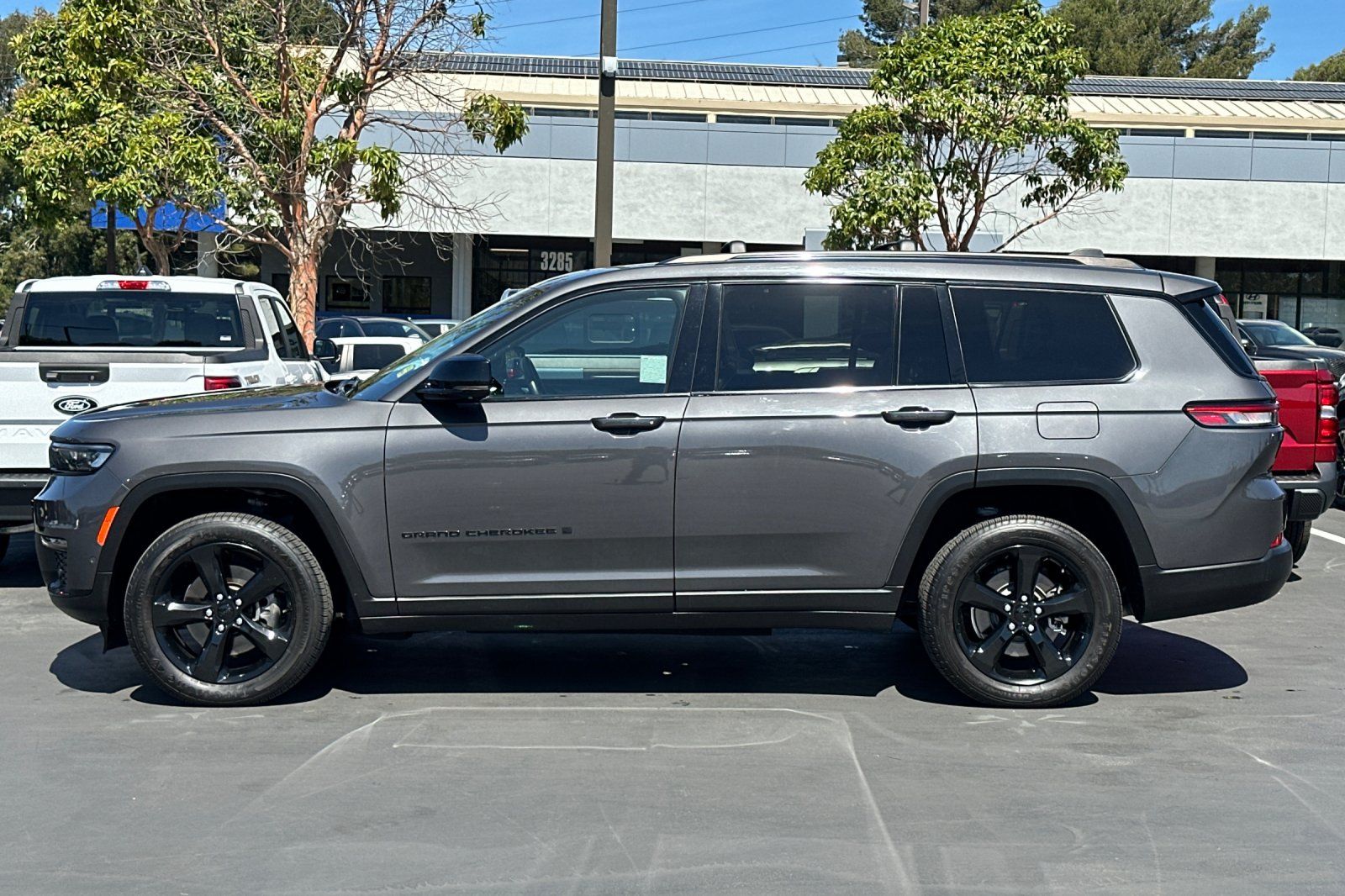 Used 2022 Jeep Grand Cherokee L For Sale at Hilltop Kia | VIN
