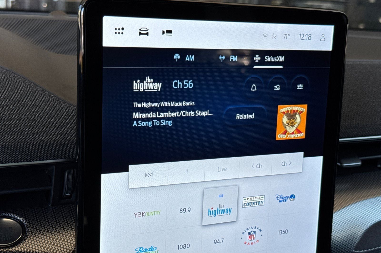 2025 Ford Mustang Mach-E GT - Photo 19