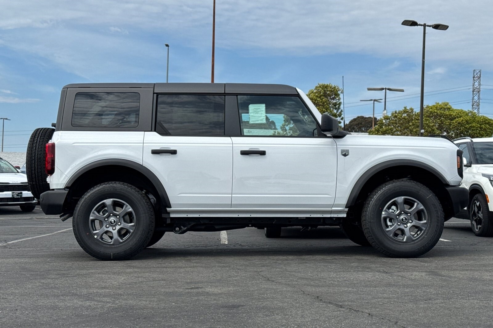2025 Ford Bronco Big Bend photo 3
