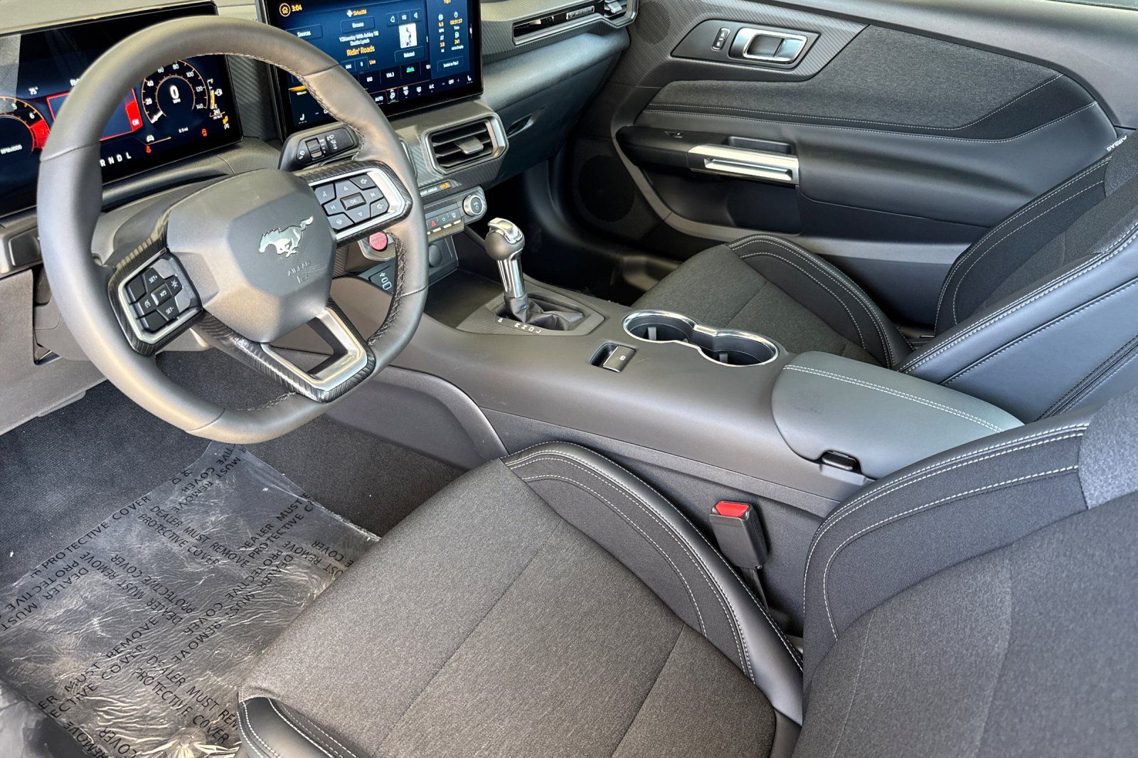 2025 Ford Mustang EcoBoost Fastback - Photo 11