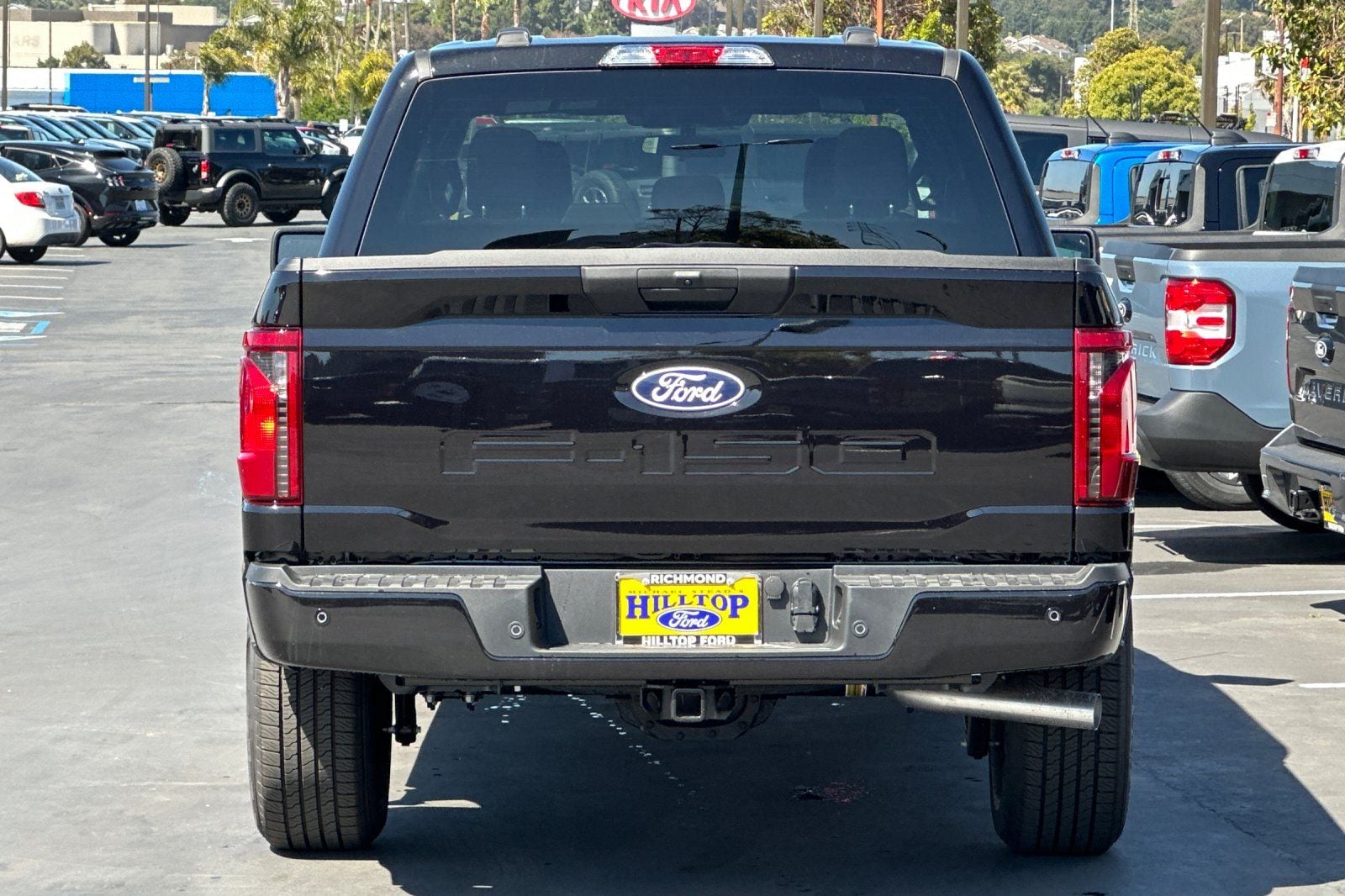 View vehicle photo 5