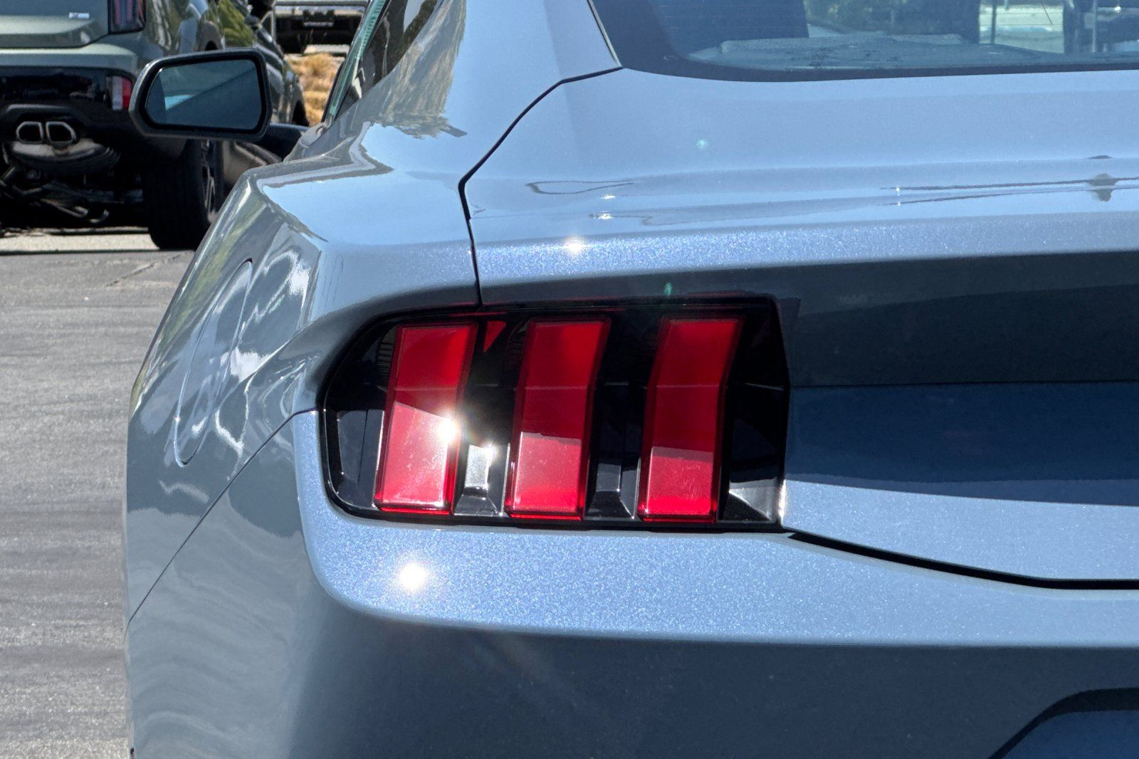 2025 Ford Mustang EcoBoost Fastback - Photo 26