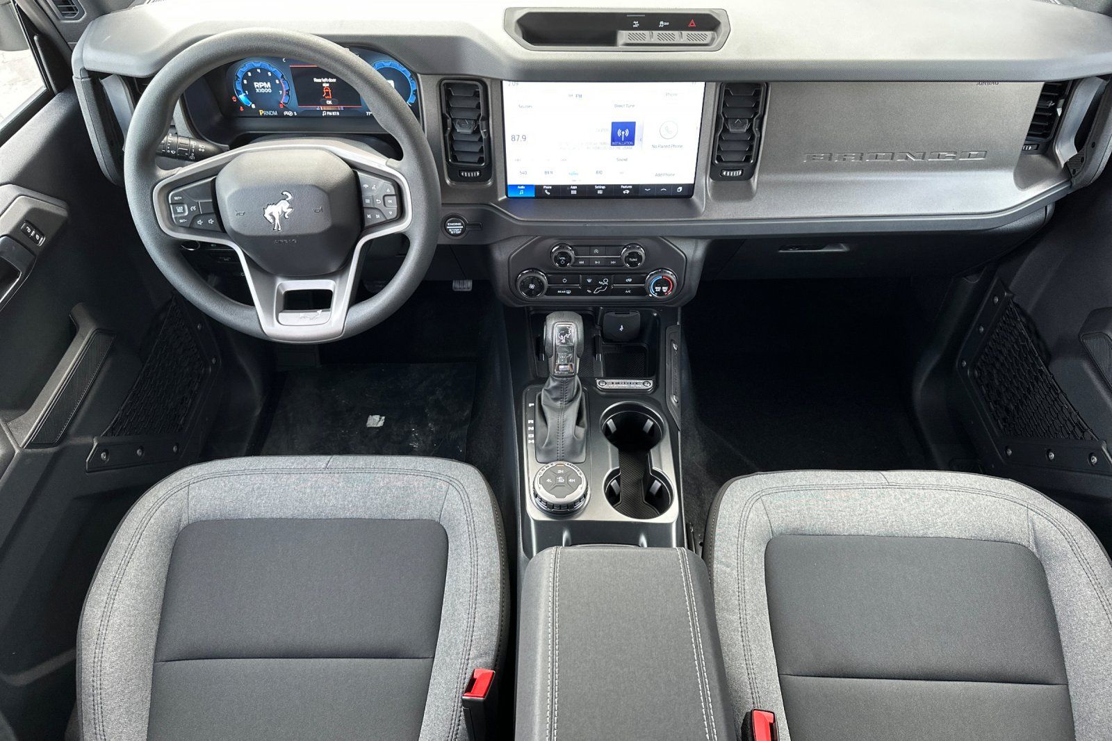 2025 Ford Bronco 4-Door Base - Photo 14