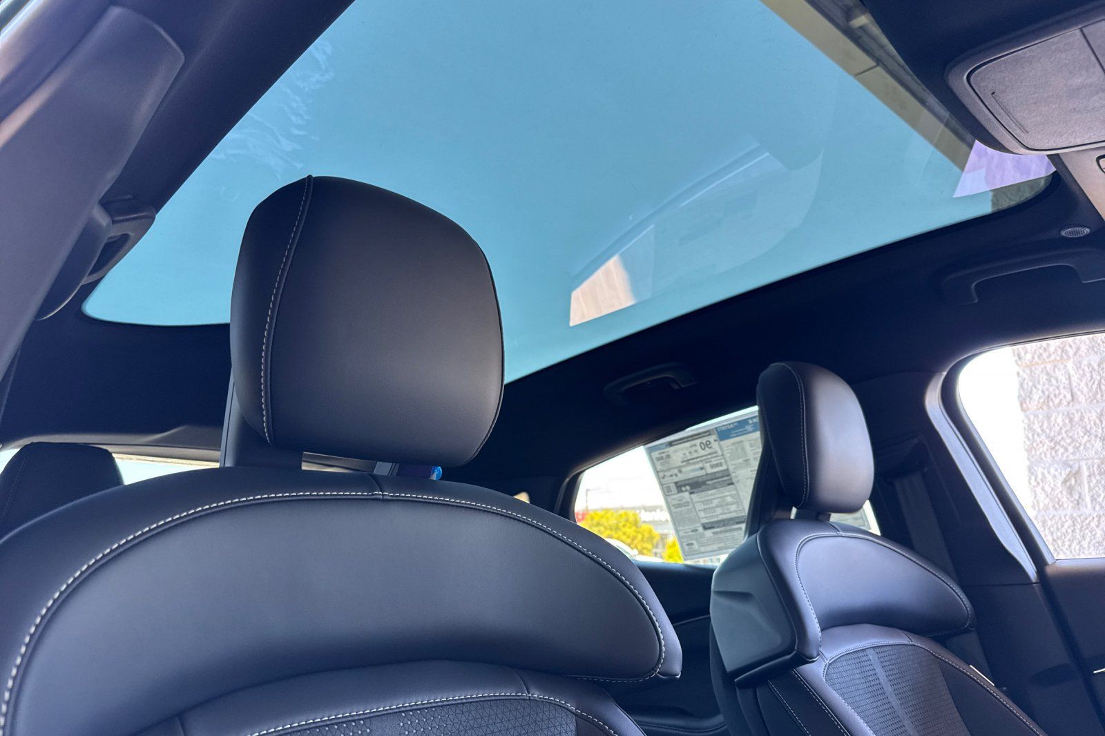 2025 Ford Mustang Mach-E GT - Photo 18