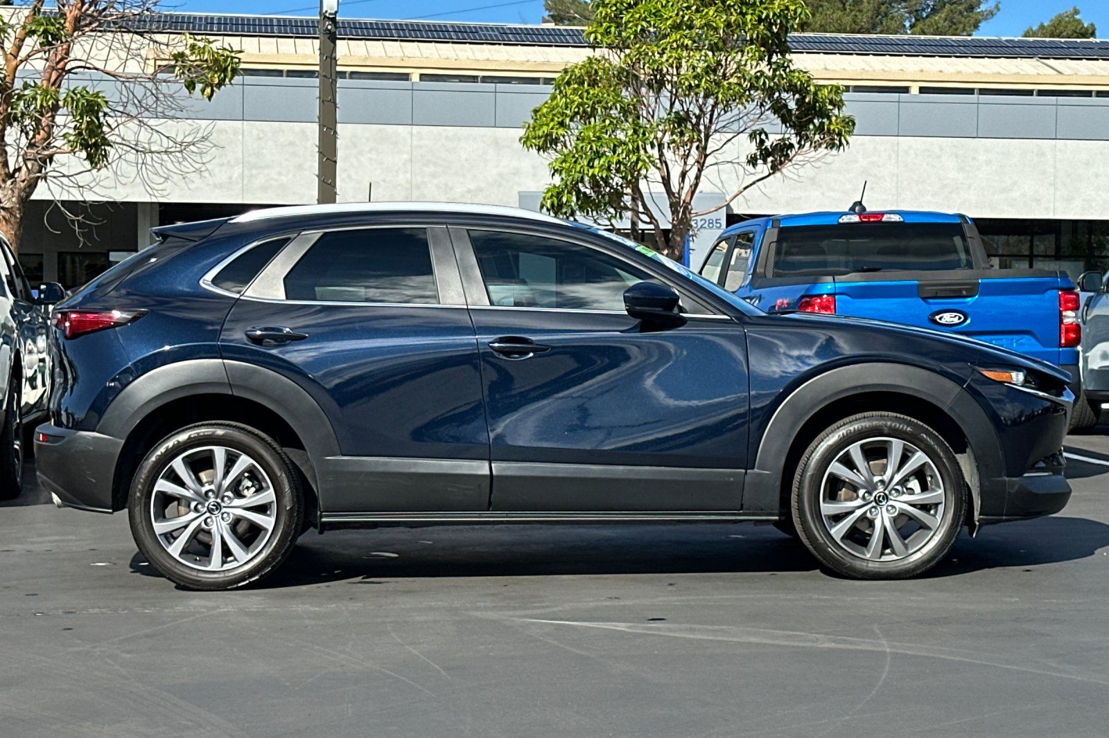 2024 Mazda CX-30 2.5 S Preferred photo 3