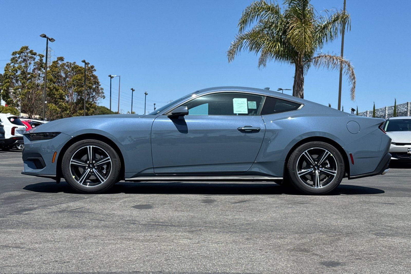 2025 Ford Mustang EcoBoost Fastback - Photo 7