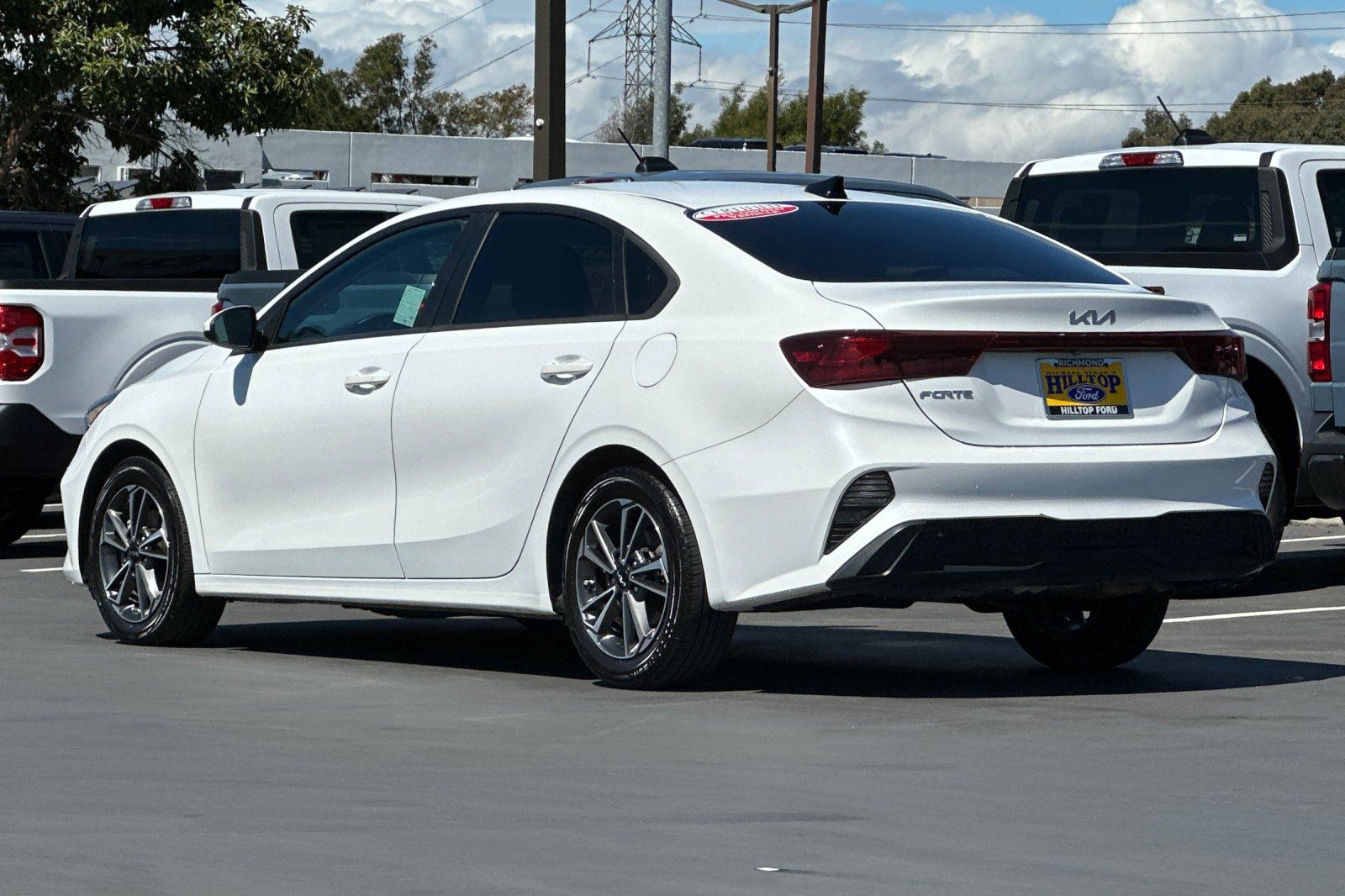 2022 Kia Forte LXS photo 3