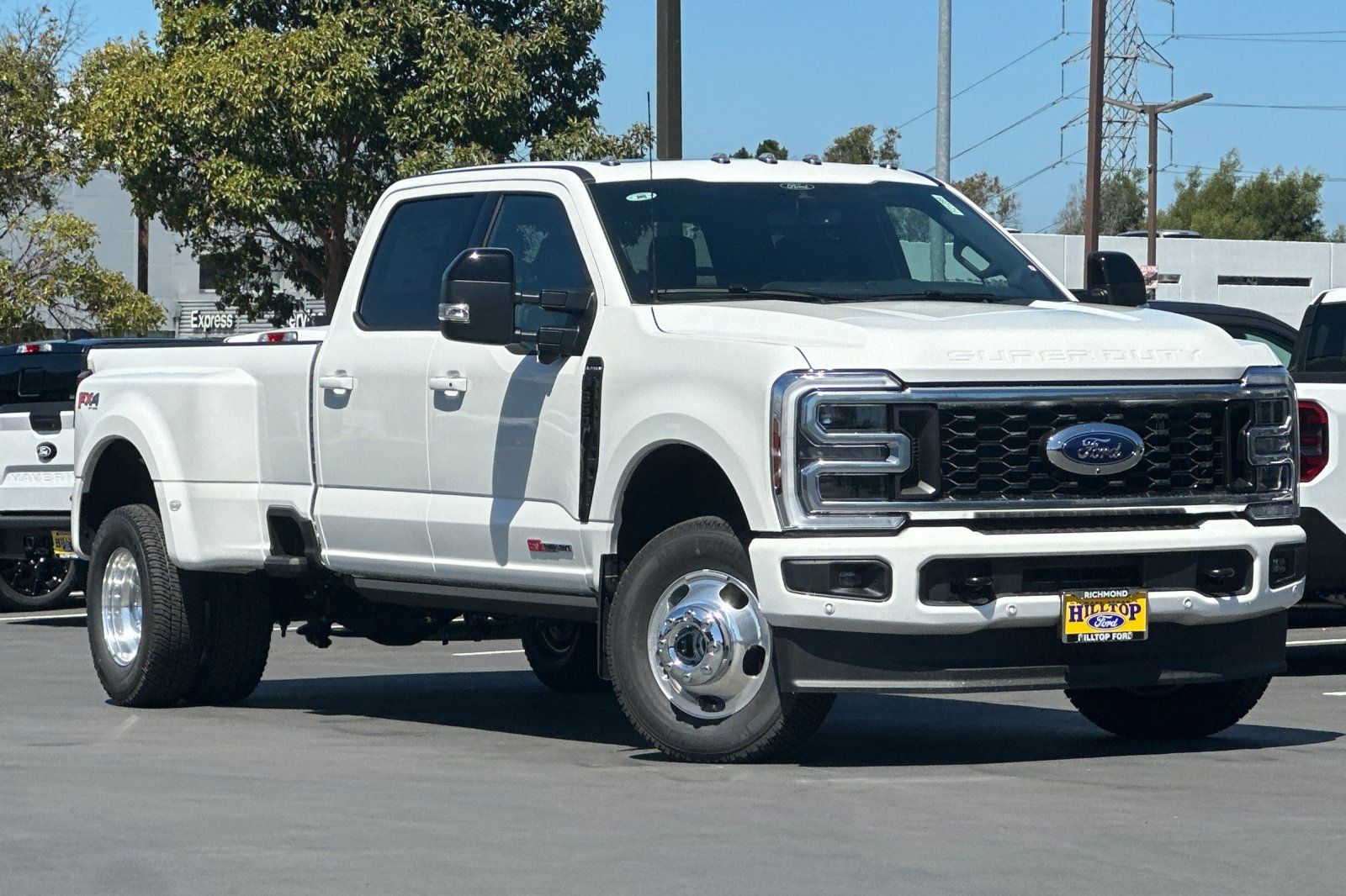 2026 Ford F-350 Platinum 4x4 Crew Cab 8' Box DRW's photo
