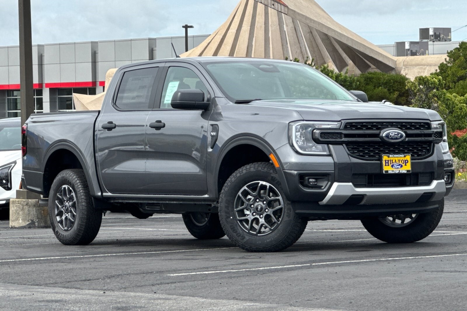 2025 Ford Ranger XLT photo 2