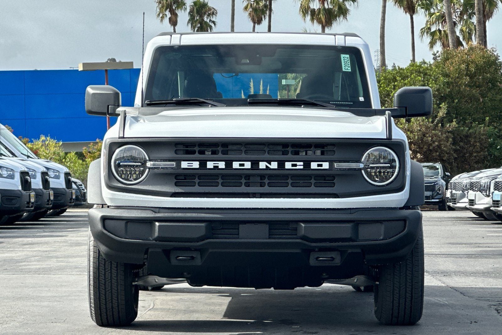2025 Ford Bronco 4-Door Base - Photo 9