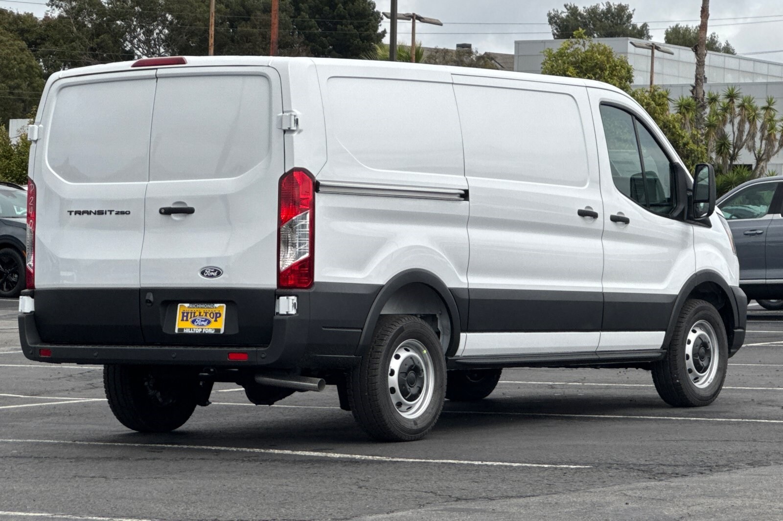 2026 Ford Transit photo 3