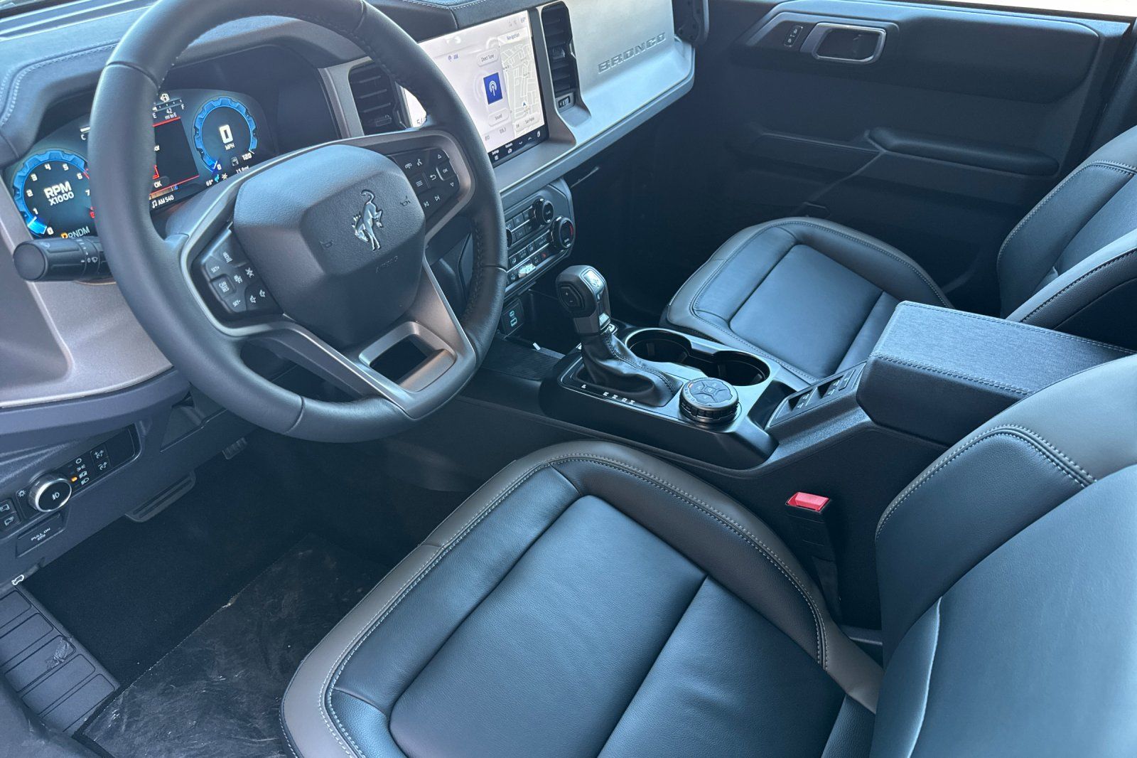 2025 Ford Bronco 4-Door Outer Banks - Photo 11
