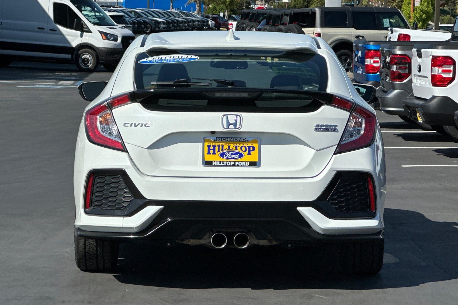 View vehicle photo 5