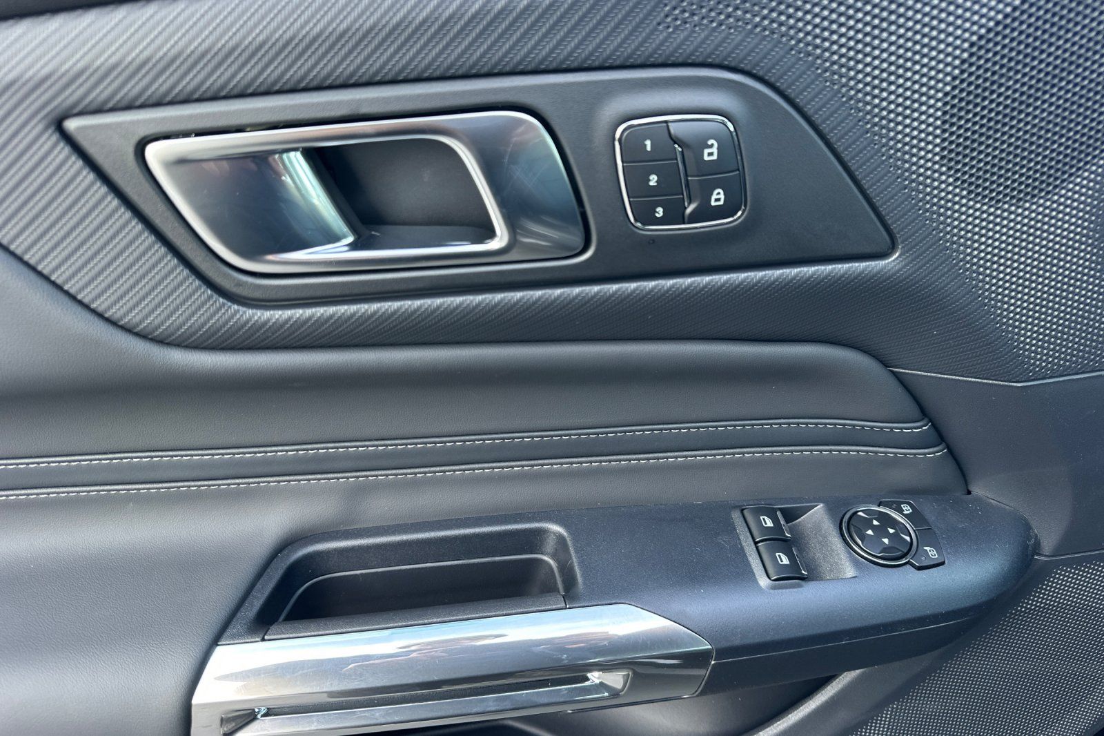 2026 Ford Mustang GT Premium Fastback - Photo 12