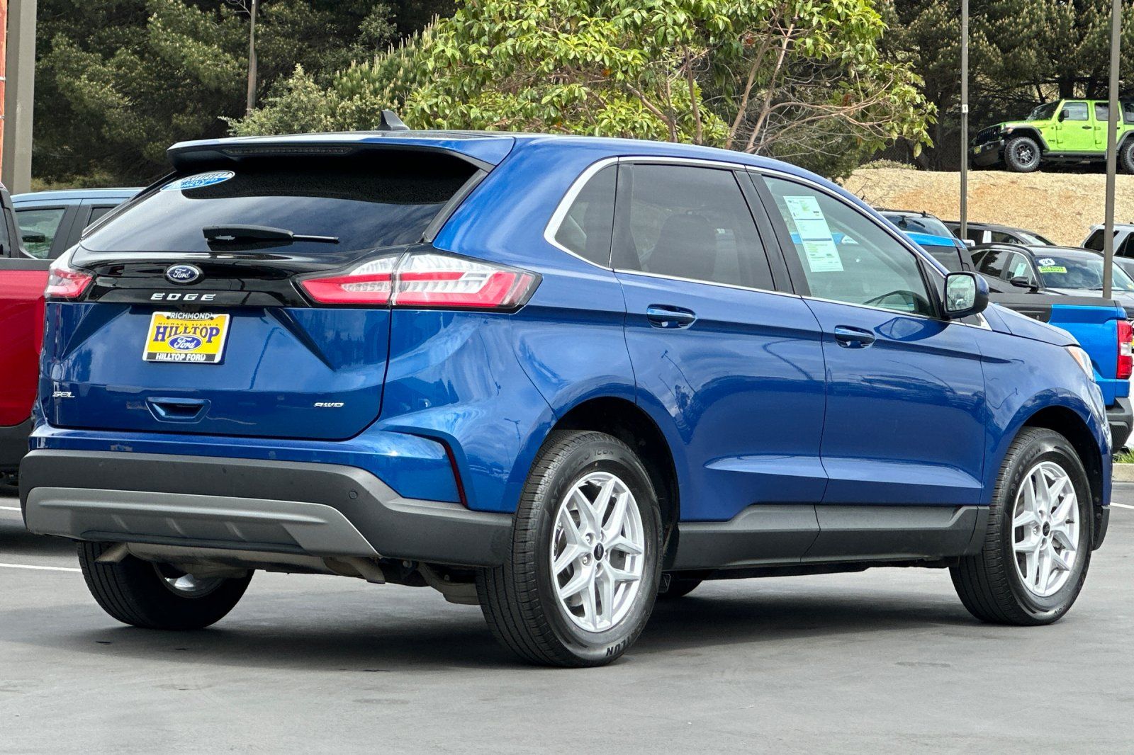 2024 Ford Edge SEL photo 4