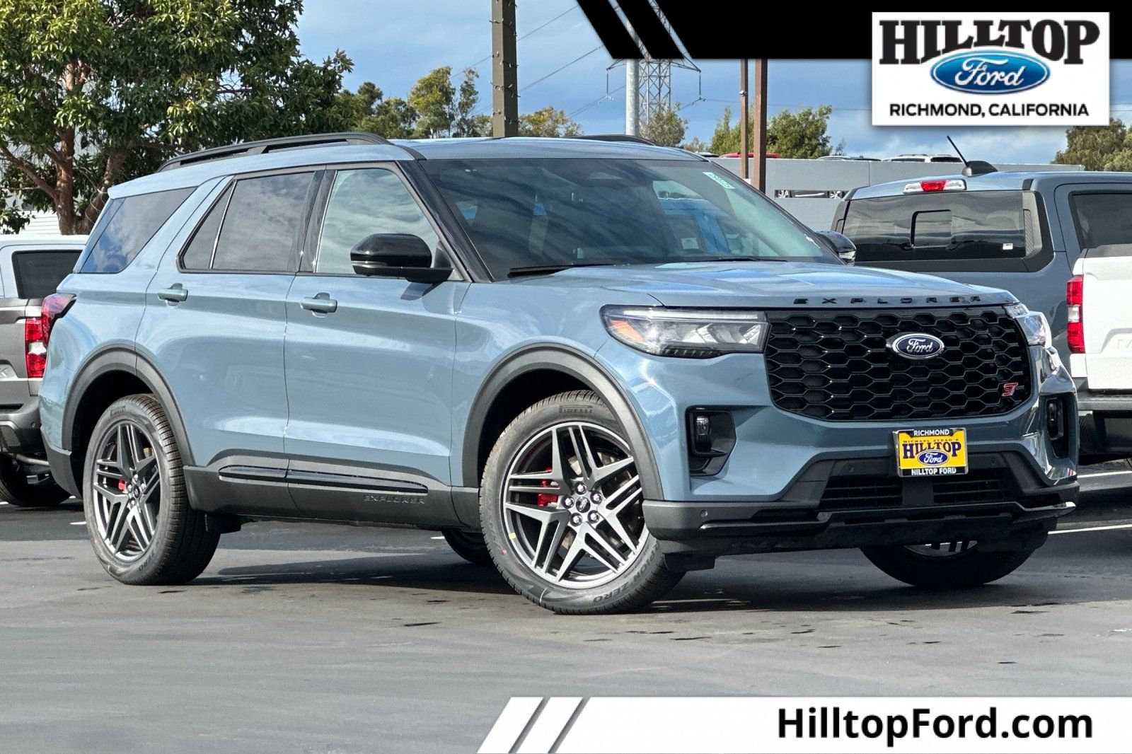 2026 Ford Explorer ST's photo