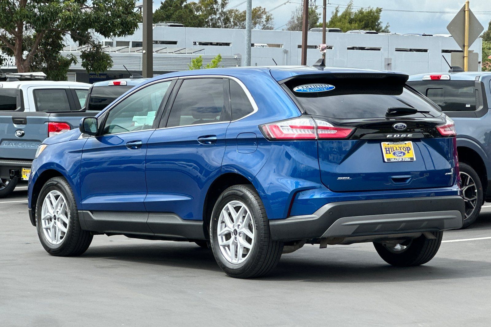 2024 Ford Edge SEL photo 3