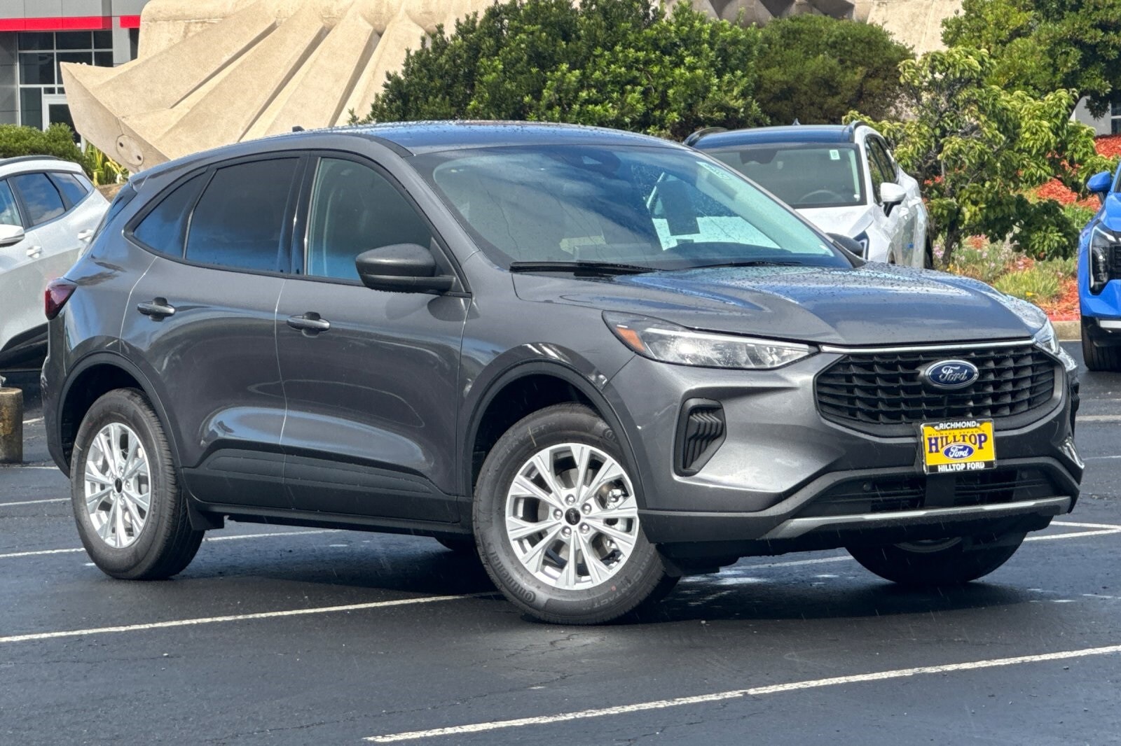 2025 Ford Escape Active photo 2
