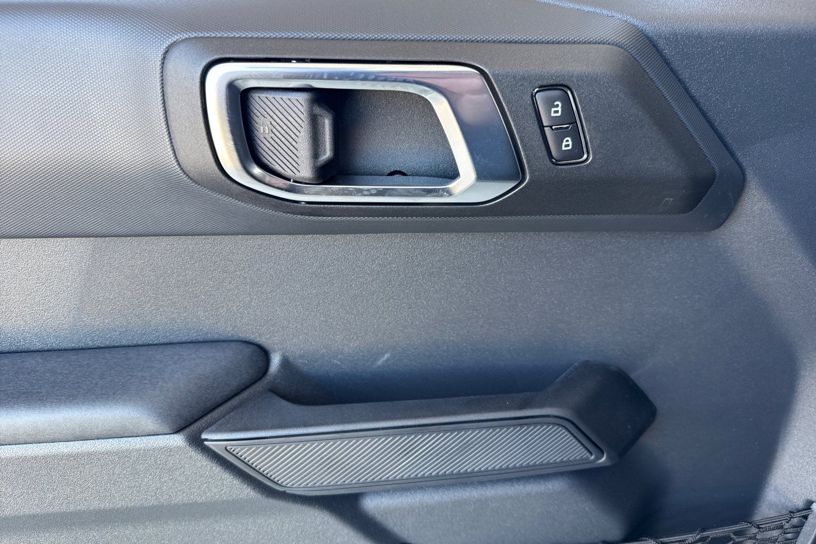 2025 Ford Bronco 4-Door Base - Photo 12