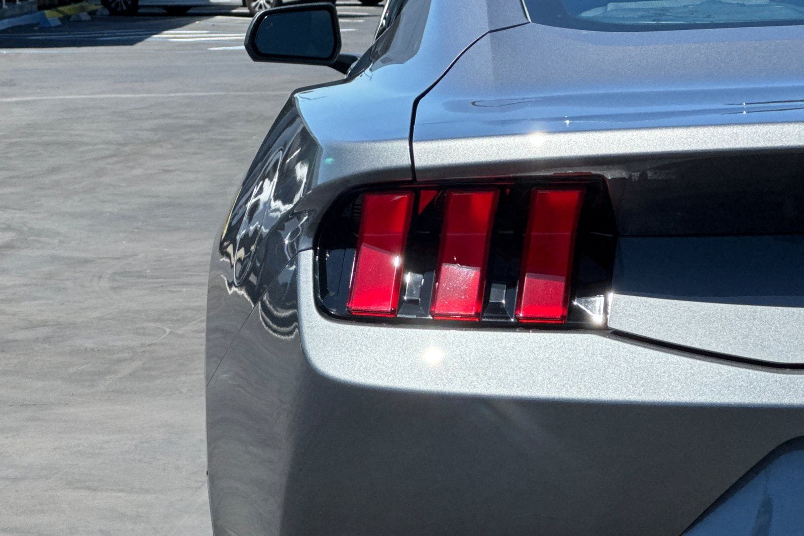 2025 Ford Mustang EcoBoost Fastback - Photo 26
