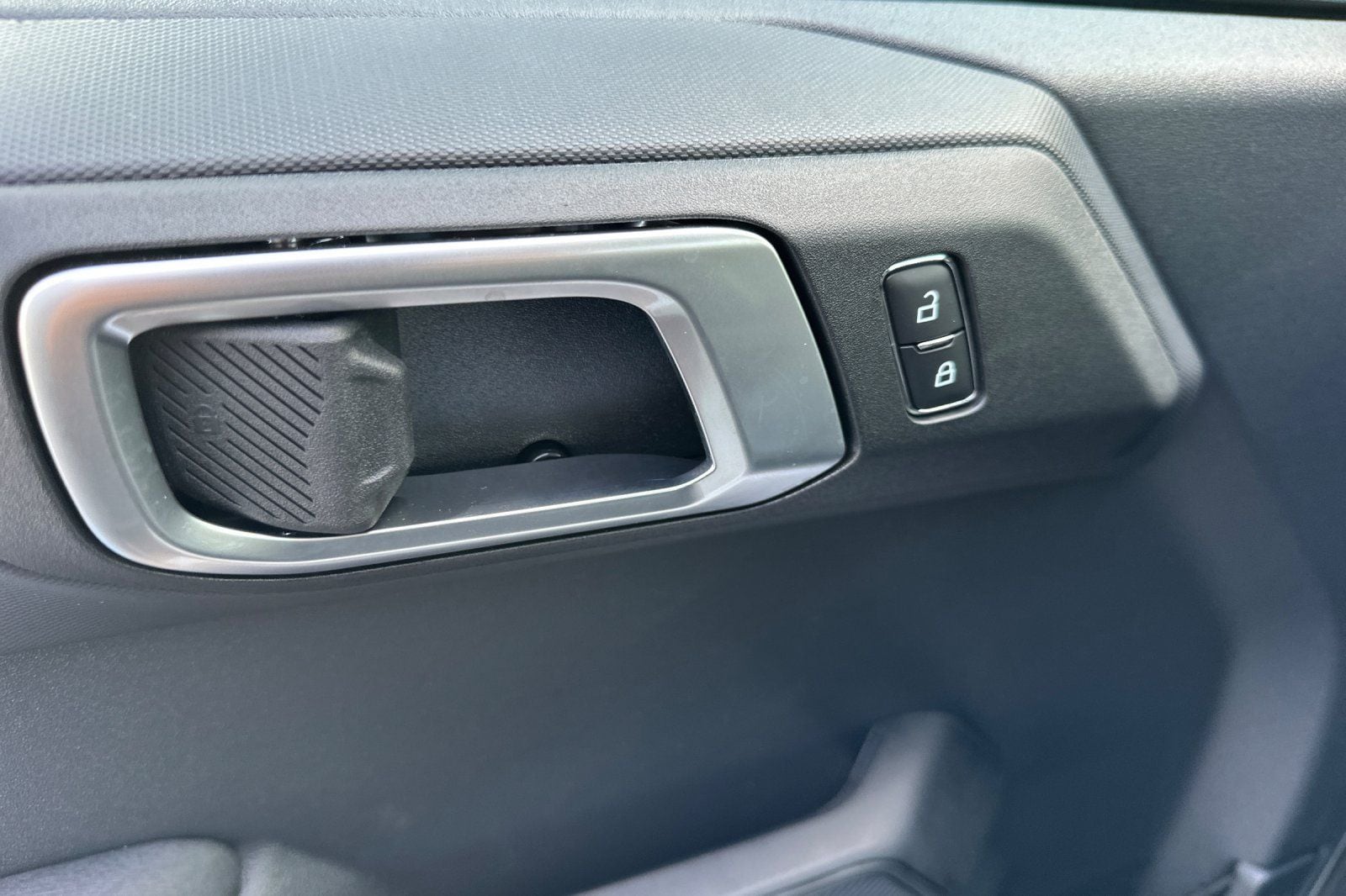 2025 Ford Bronco 4-Door Base - Photo 12