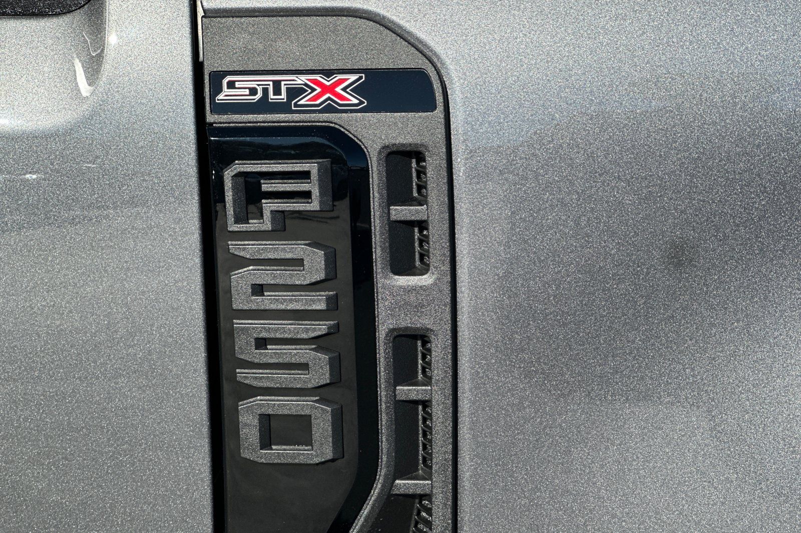 2026 Ford F-250 Super Duty XL - Photo 25
