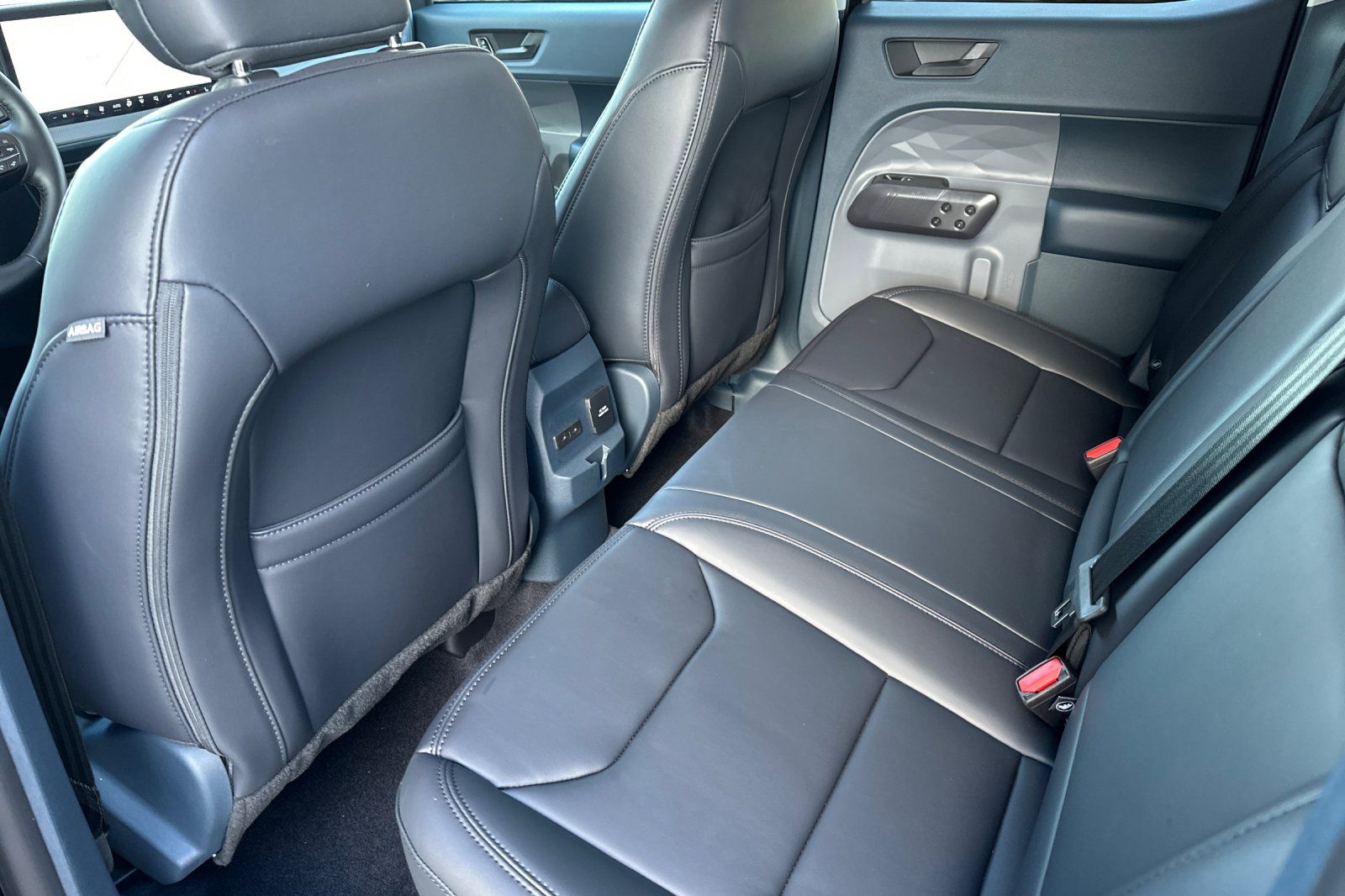2026 Ford Maverick Lariat - Photo 13