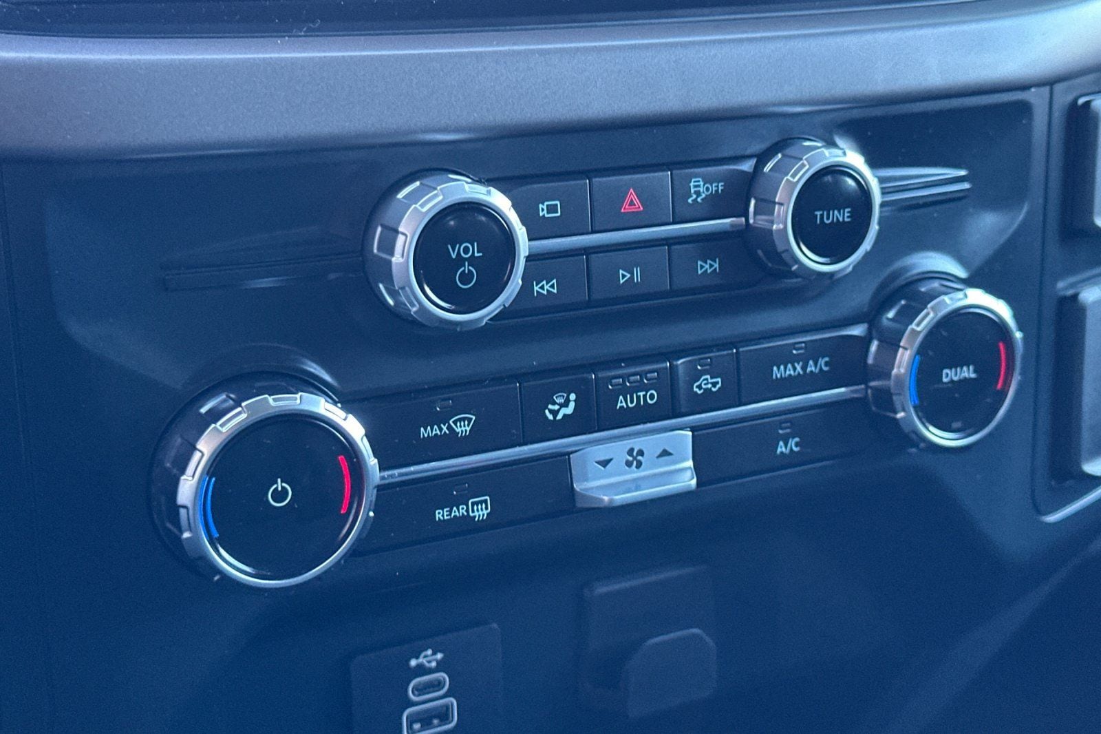 2025 Ford F-150 XLT - Photo 22