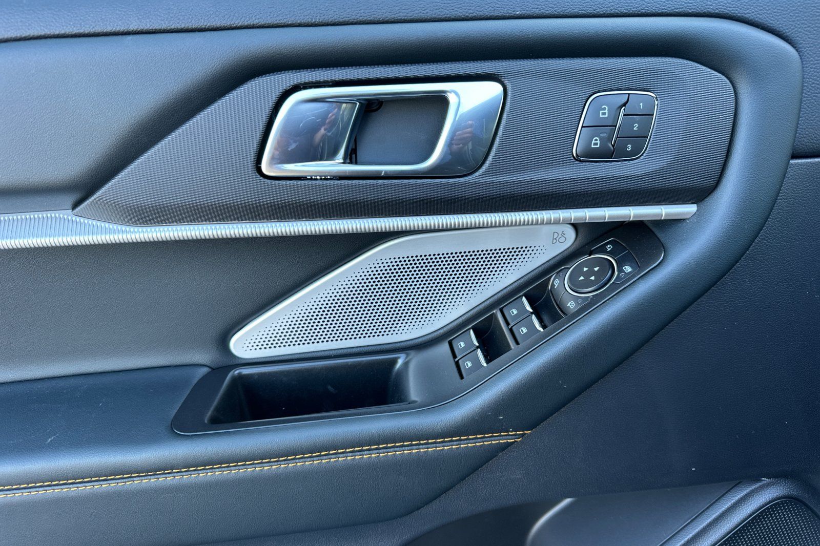 2026 Ford Explorer Tremor - Photo 12