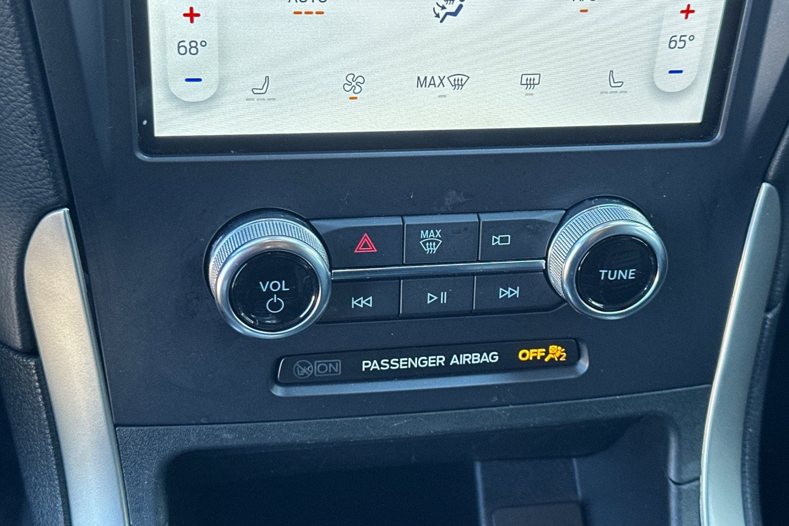 2024 Ford Edge SEL - Photo 22