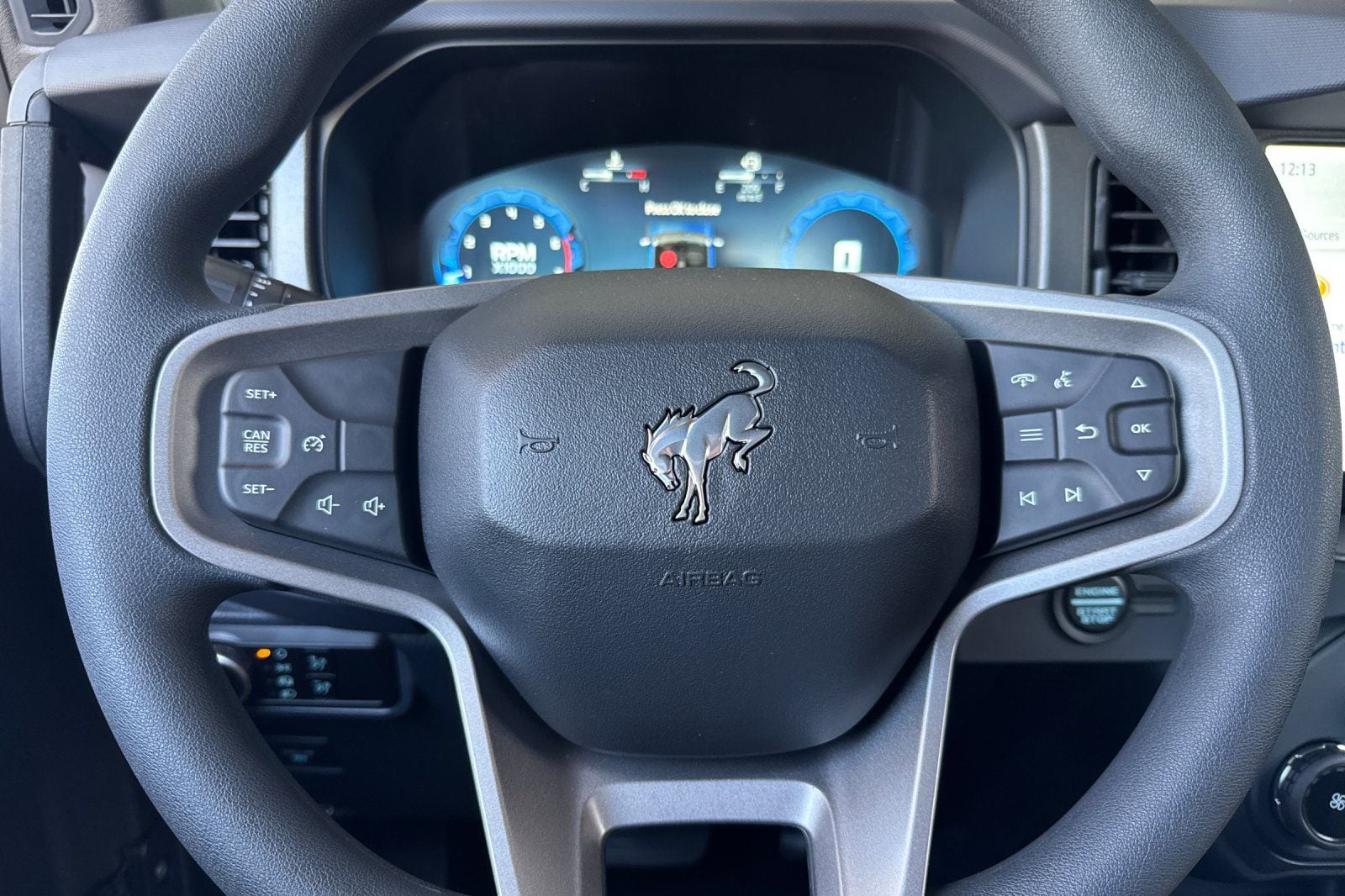 2025 Ford Bronco 4-Door Base - Photo 24