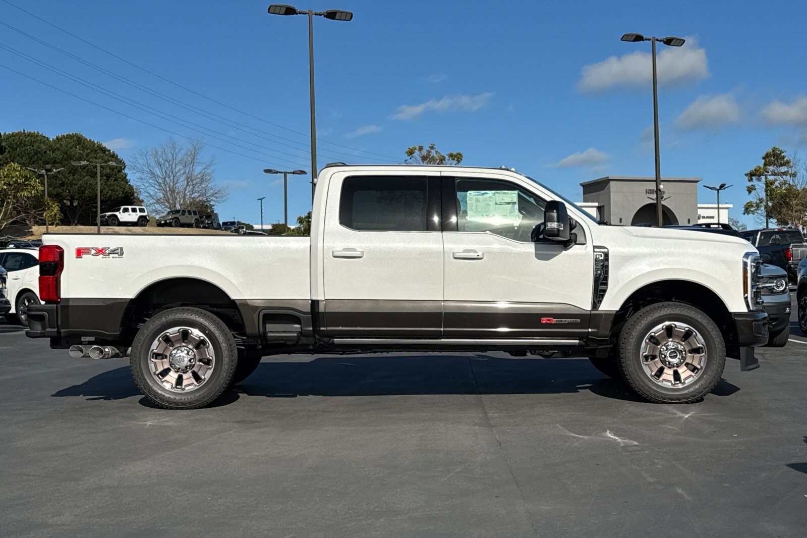 2025 Ford F-350 photo 4