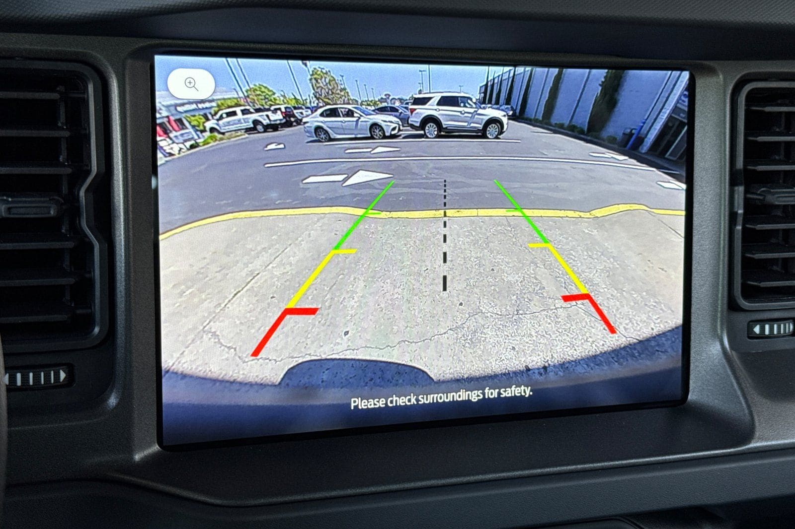 2025 Ford Bronco 4-Door Base - Photo 20