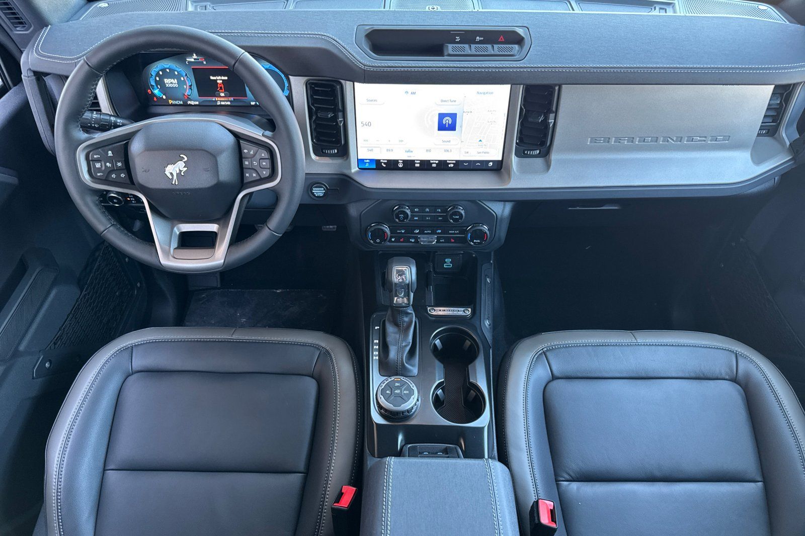 2025 Ford Bronco 4-Door Outer Banks - Photo 14