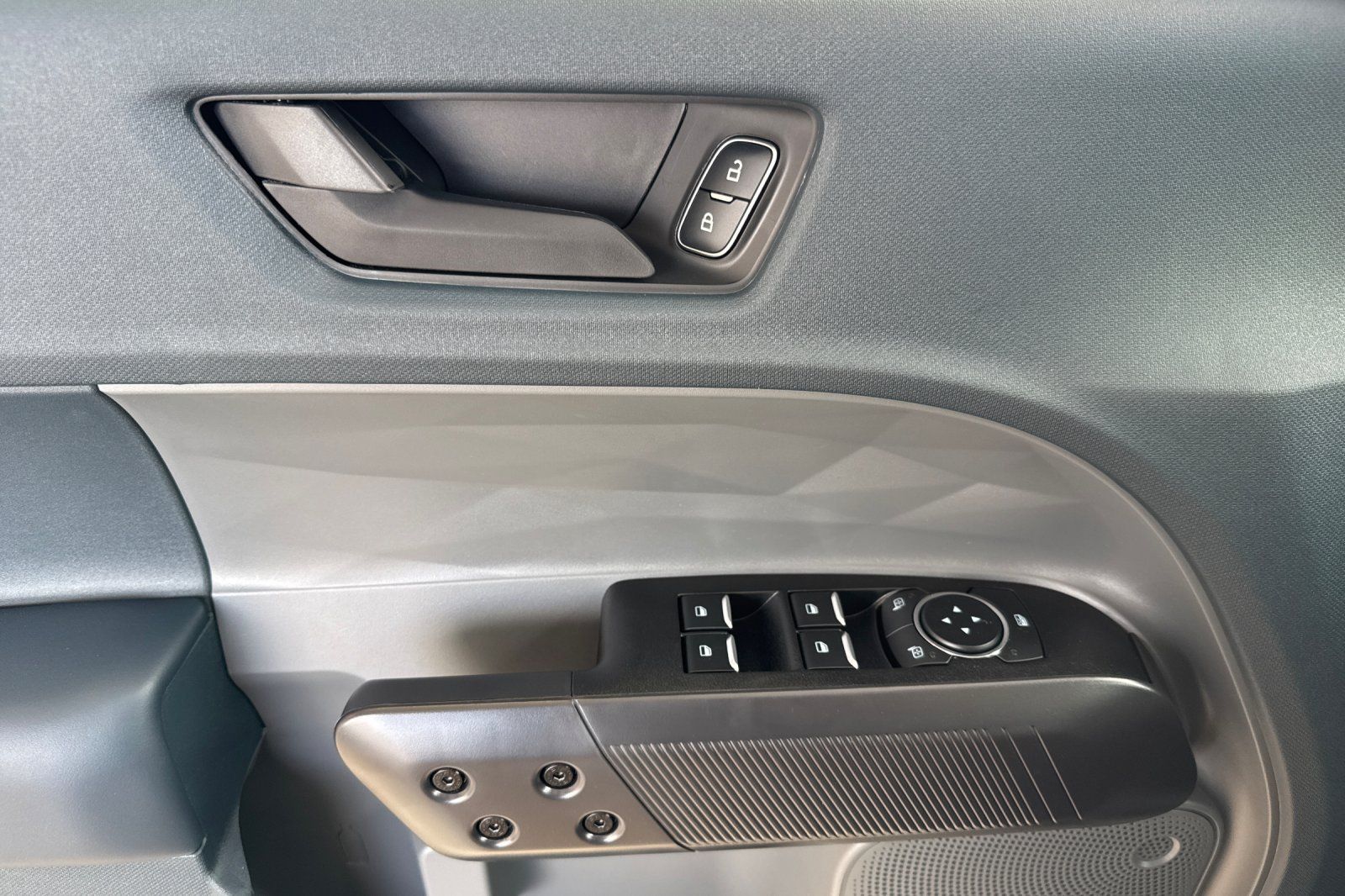 2025 Ford Maverick XLT - Photo 12