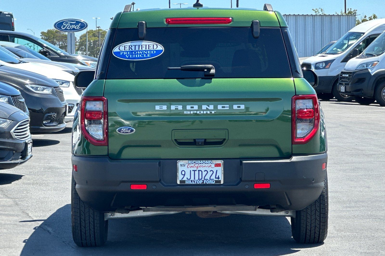 View vehicle photo 7